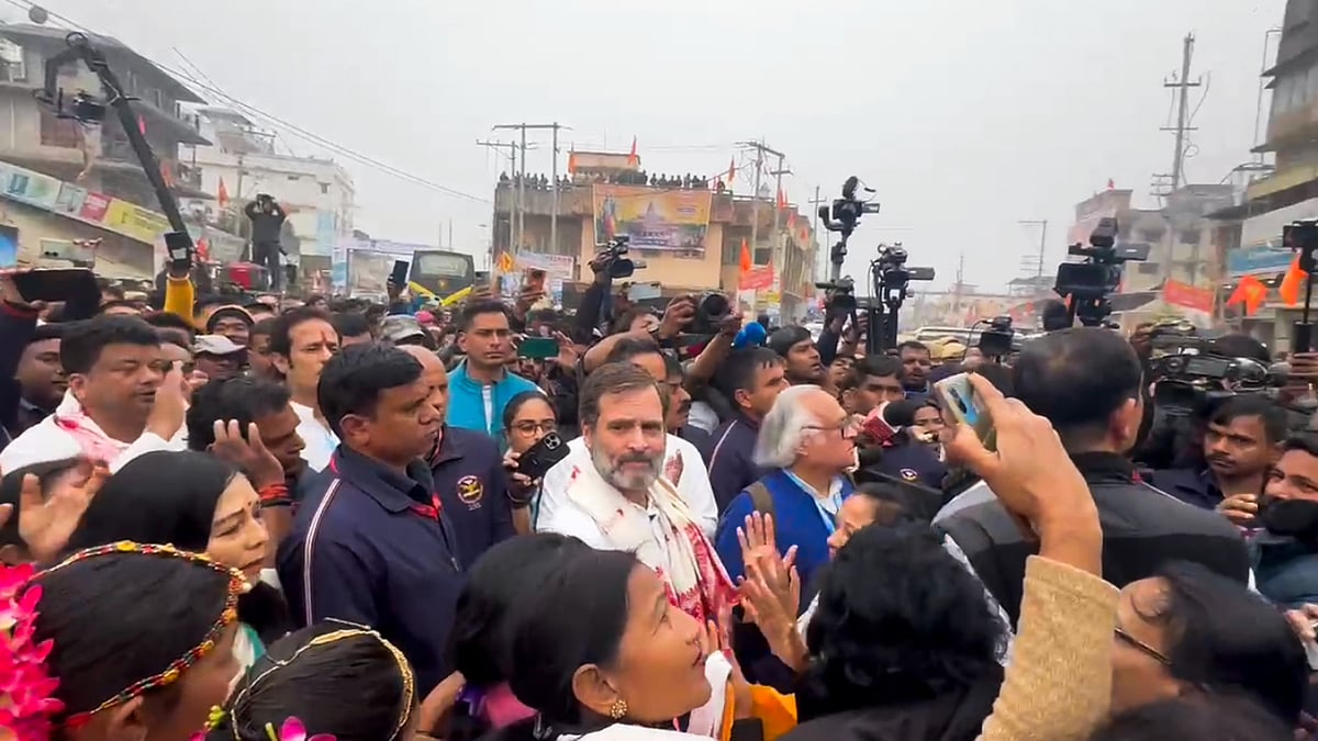 <div class="paragraphs"><p>Rahul in Assam Monastery, Mamata's All-Faith Rally: What Oppn Leaders Did.</p></div>