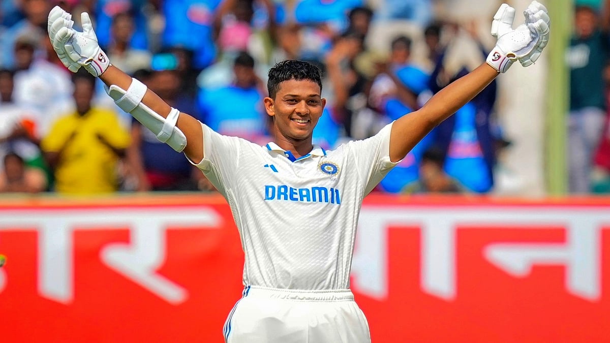 <div class="paragraphs"><p>Yashasvi Jaiswal jumps to 15th position in the ICC Test rankings</p></div>