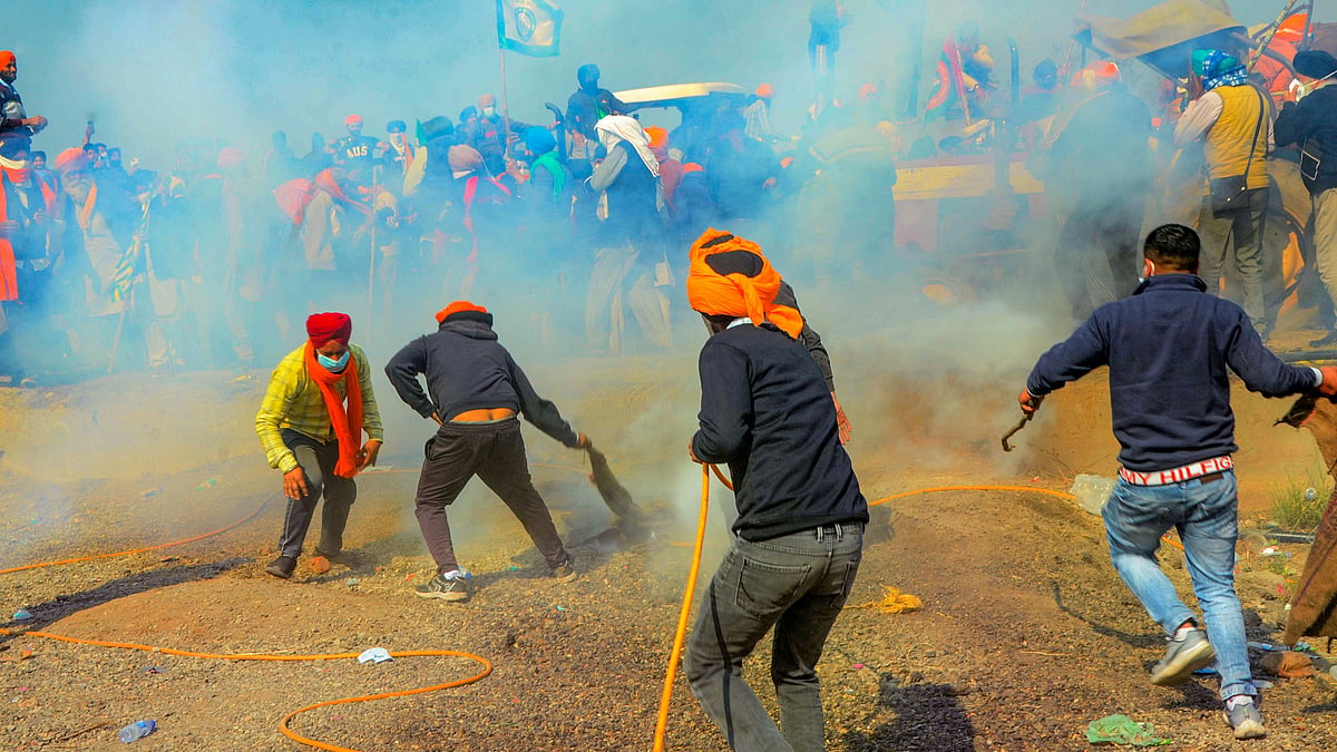 <div class="paragraphs"><p>Farmers at the Punjab-Haryana Shambhu border during their 'Dilli Chalo' march, in Patiala district. </p><p>(Image used for representation)</p></div>
