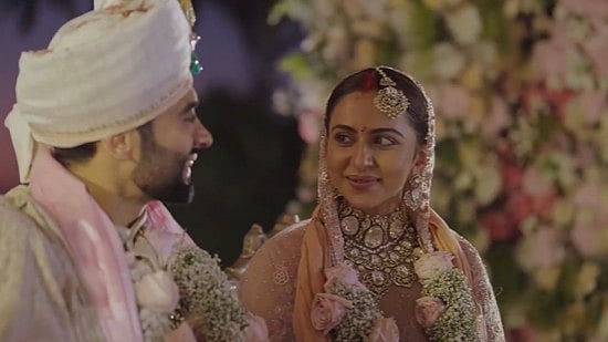 <div class="paragraphs"><p>Actor <a href="https://www.thequint.com/photos/jackky-bhagnani-arriving-in-a-vintage-car-other-pics-from-his-rakul-preets-wedding">Rakul Preet Singh</a> and producer Jackky Bhagnani got married in Goa on 21 February.</p></div>