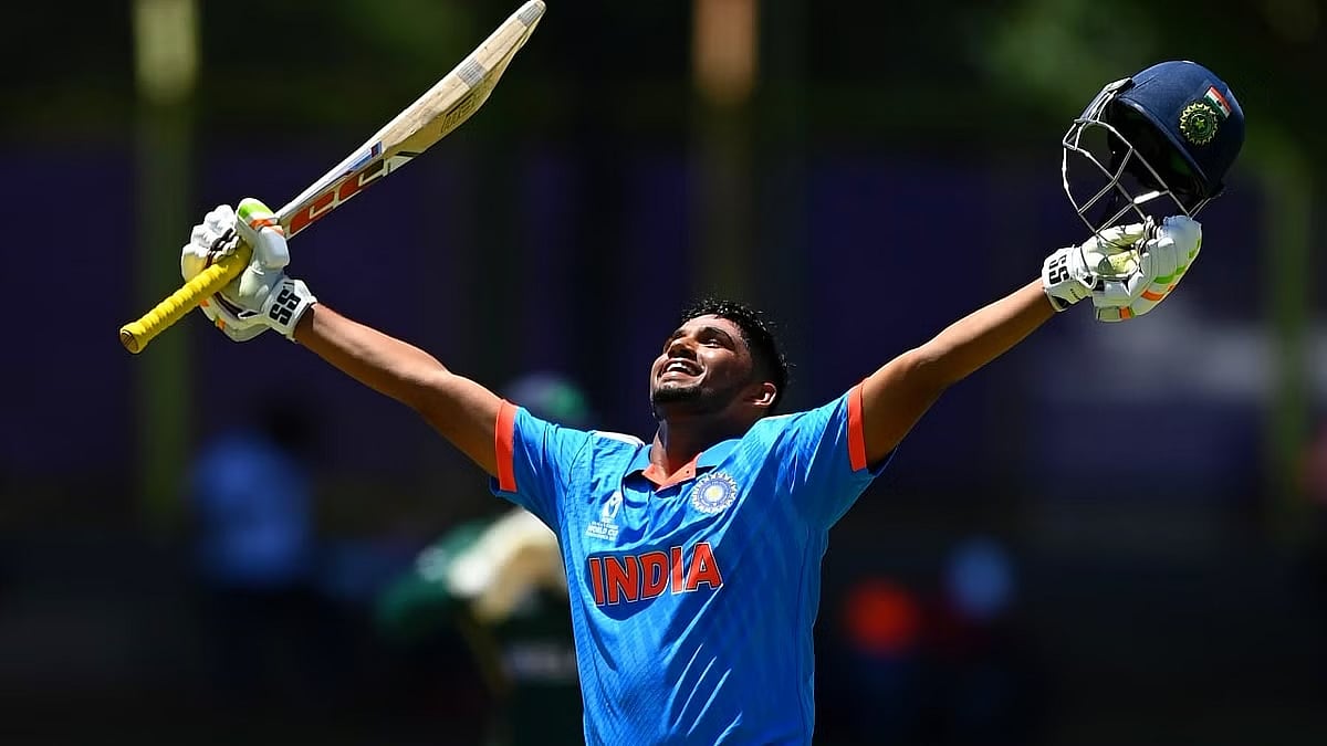 <div class="paragraphs"><p>Ranji Trophy: Musheer Khan broke Sachin Tendulkar's record</p></div>