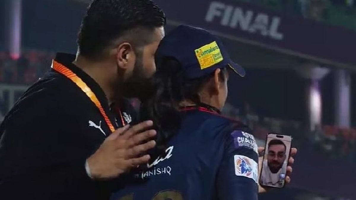 <div class="paragraphs"><p>Virat Kohli video calls Smriti Mandhana after RCB's victory in WPL 2024.</p></div>