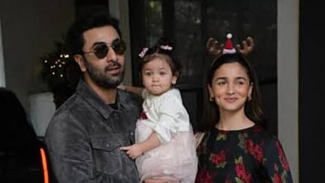 <div class="paragraphs"><p>Raha Makes Her Debut On Mom Alia Bhatt’s Instagram With This ‘Wholesome’ Pic</p></div>