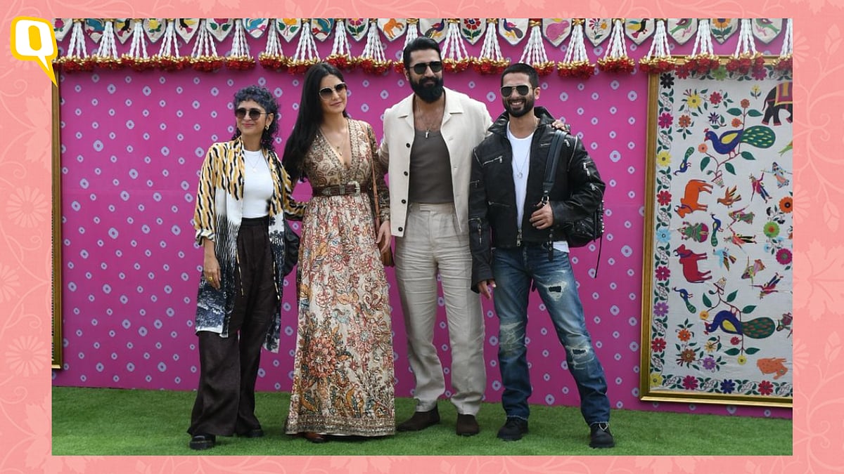 <div class="paragraphs"><p>Kiran Rao, Katrina Kaif, Vicky Kaushal, and Shahid Kapoor pose together as they reach the venue for Anant Ambani and Radhika Merchant's pre-wedding festivities.</p></div>