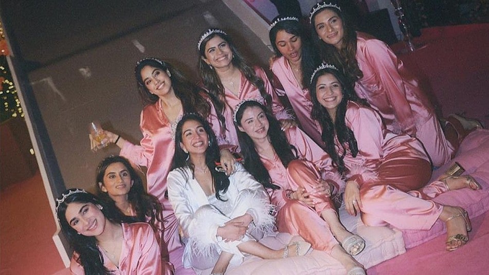 <div class="paragraphs"><p>Janhvi Kapoor shares inside pics from Radhika Merchant's 'royal' bridal shower.</p></div>