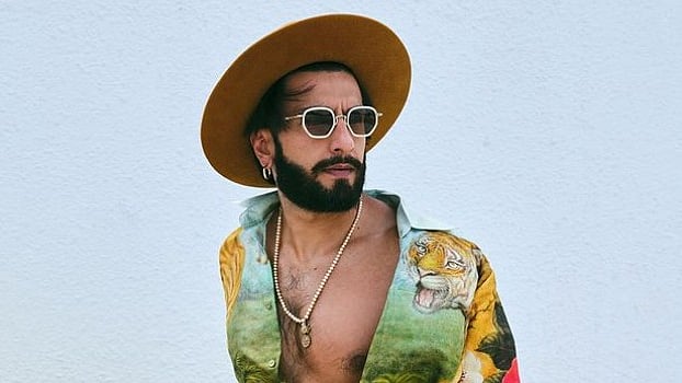 <div class="paragraphs"><p>Ranveer Singh files FIR against Instagram handle that shared his deepfake video.</p></div>