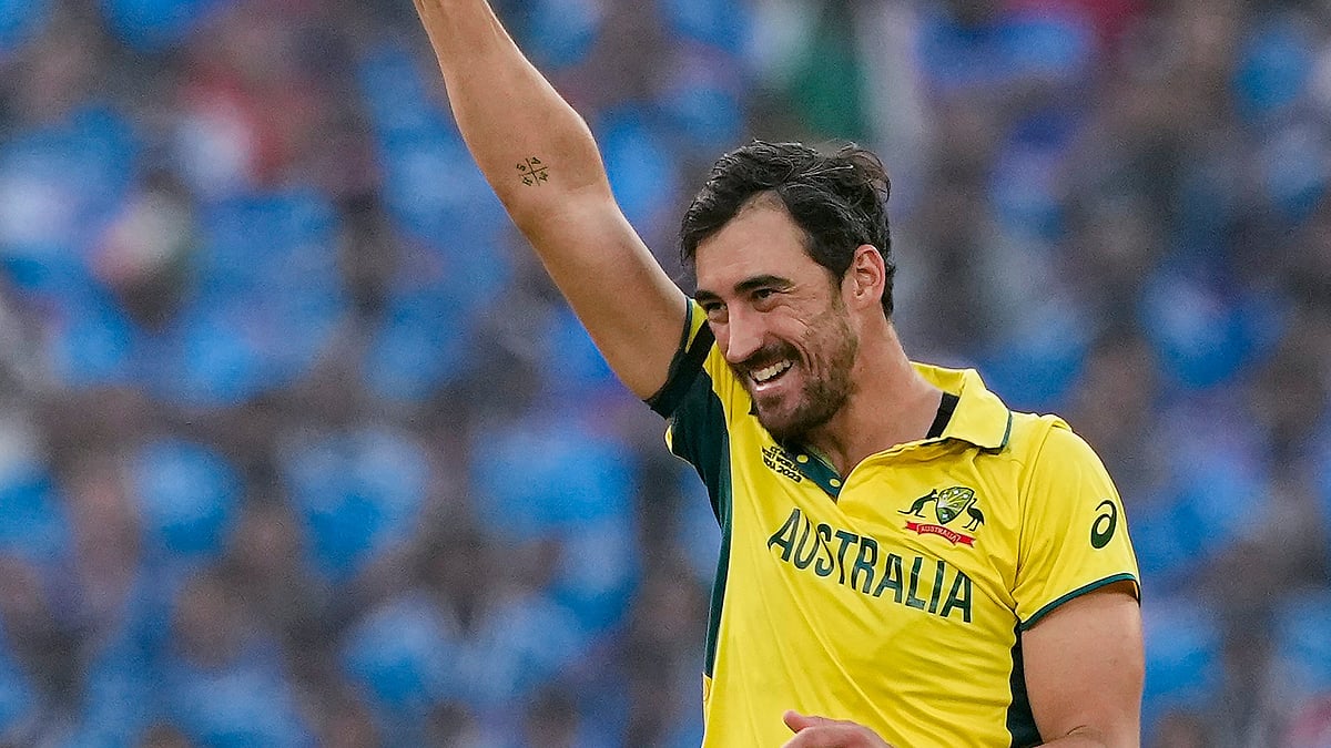 <div class="paragraphs"><p>ICC World Cup 2023 Final: But when the Indian wicketkeeper-batter was batting on 66, he was sent packing by Mitchell Starc.</p></div>
