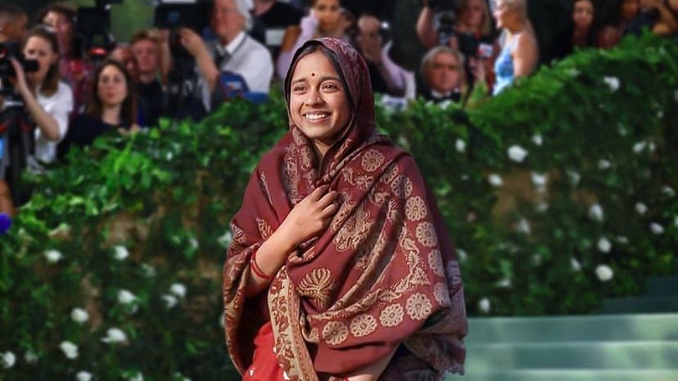 <div class="paragraphs"><p>'Laapataa Ladies' Fame Nitanshi Goel's AI Pic On Met Gala Red Carpet Goes Viral</p></div>