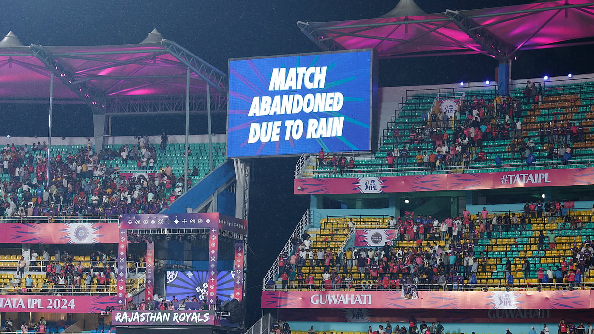 <div class="paragraphs"><p>Match abandoned due to rain during match 70 of the Indian Premier League season 17 (IPL 2024) between Rajasthan Royals and Kolkata Knight Riders held at the Barsapara Cricket Stadium, Guwahati on the 19th May 2024.</p></div>