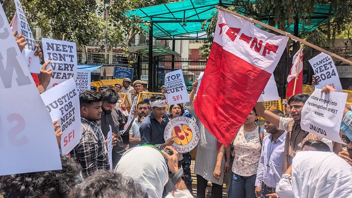 <div class="paragraphs"><p>We dive deep into the allegations of the students regarding the results, reports of NEET 2024 question paper leak, and if the NTA can be held accountable.</p></div>