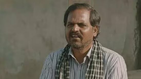 <div class="paragraphs"><p><em>Panchayat</em>&nbsp;actor Durgesh Kumar recalls working in adult films during tough phase.</p></div>