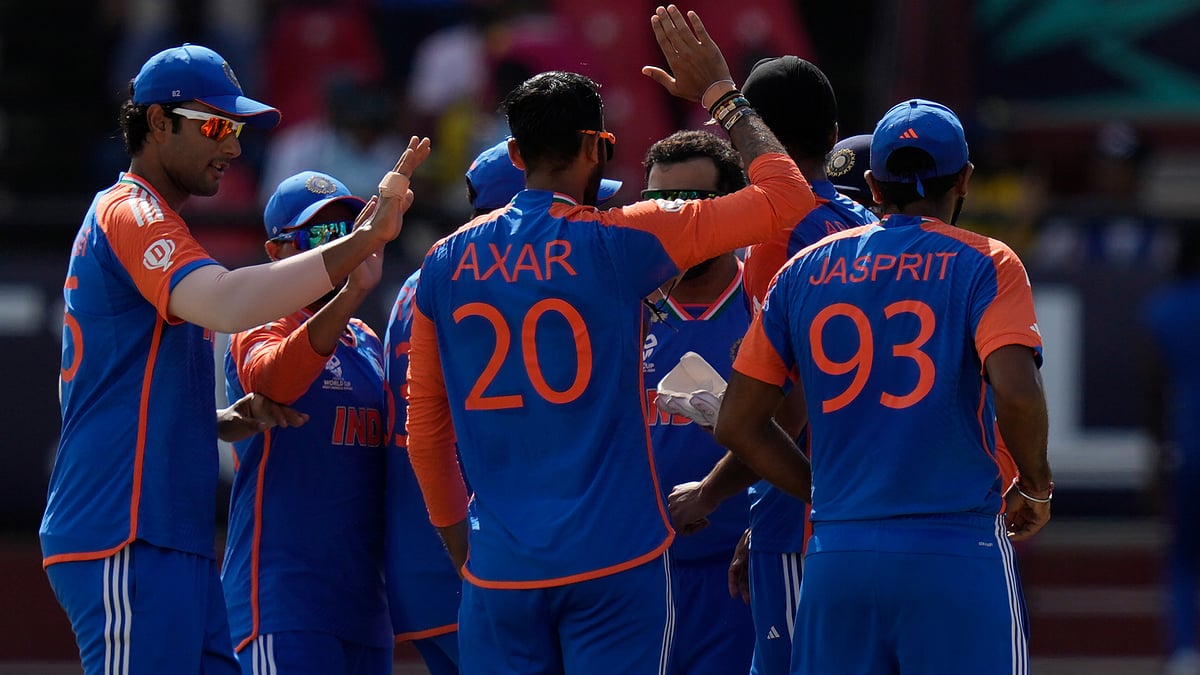 <div class="paragraphs"><p>India beat England.</p></div>