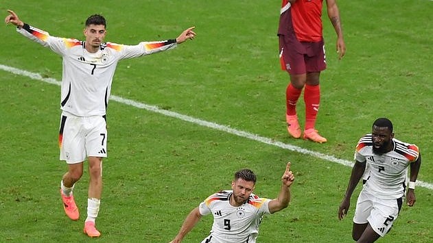<div class="paragraphs"><p>Germany beat&nbsp;Switzerland</p></div>