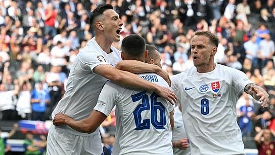 <div class="paragraphs"><p>Slovakia beat Belgium</p></div>