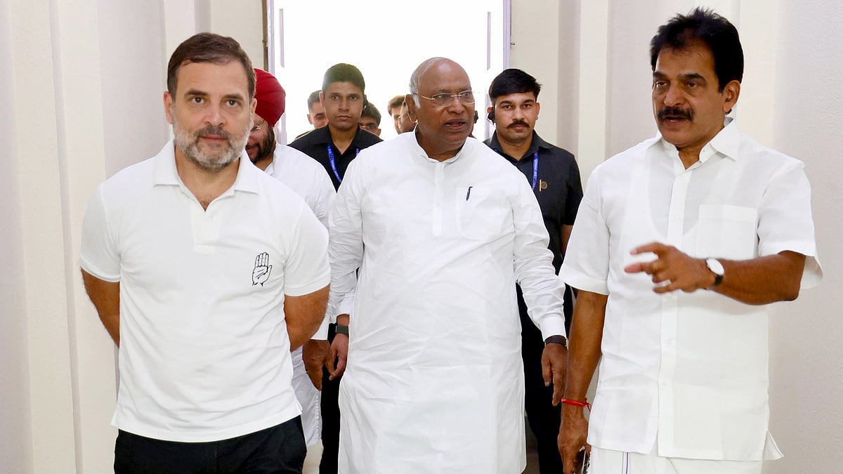 <div class="paragraphs"><p>Congress President Mallikarjun Kharge with party leaders Rahul Gandhi and KC Venugopal. Image used for representation only.</p></div>