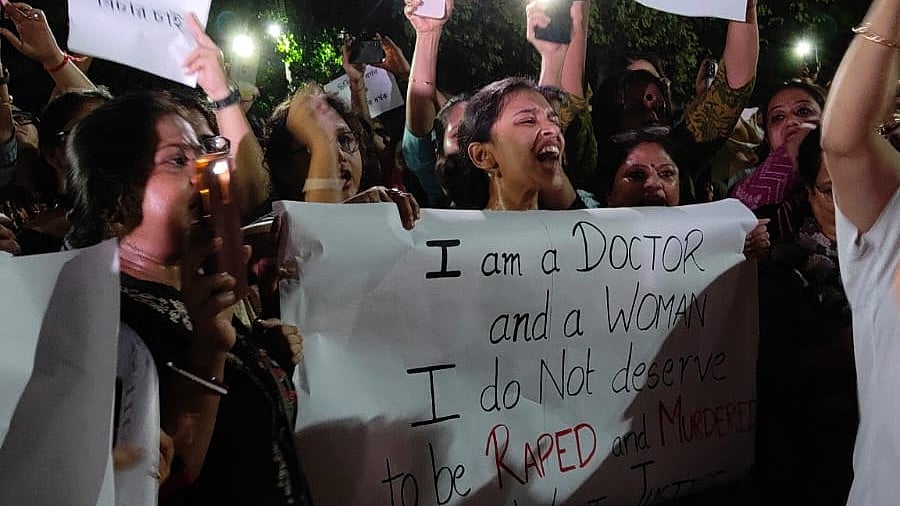 <div class="paragraphs"><p>Protestors at Mela Ground, CR Park, on the night of 14 August. </p></div>