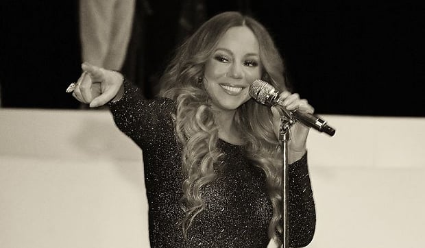 <div class="paragraphs"><p>Mariah Carey’s mother, Patricia, and sister, Alison, both passed away on the same day over the weekend, as reported by <em>People</em>.</p></div>
