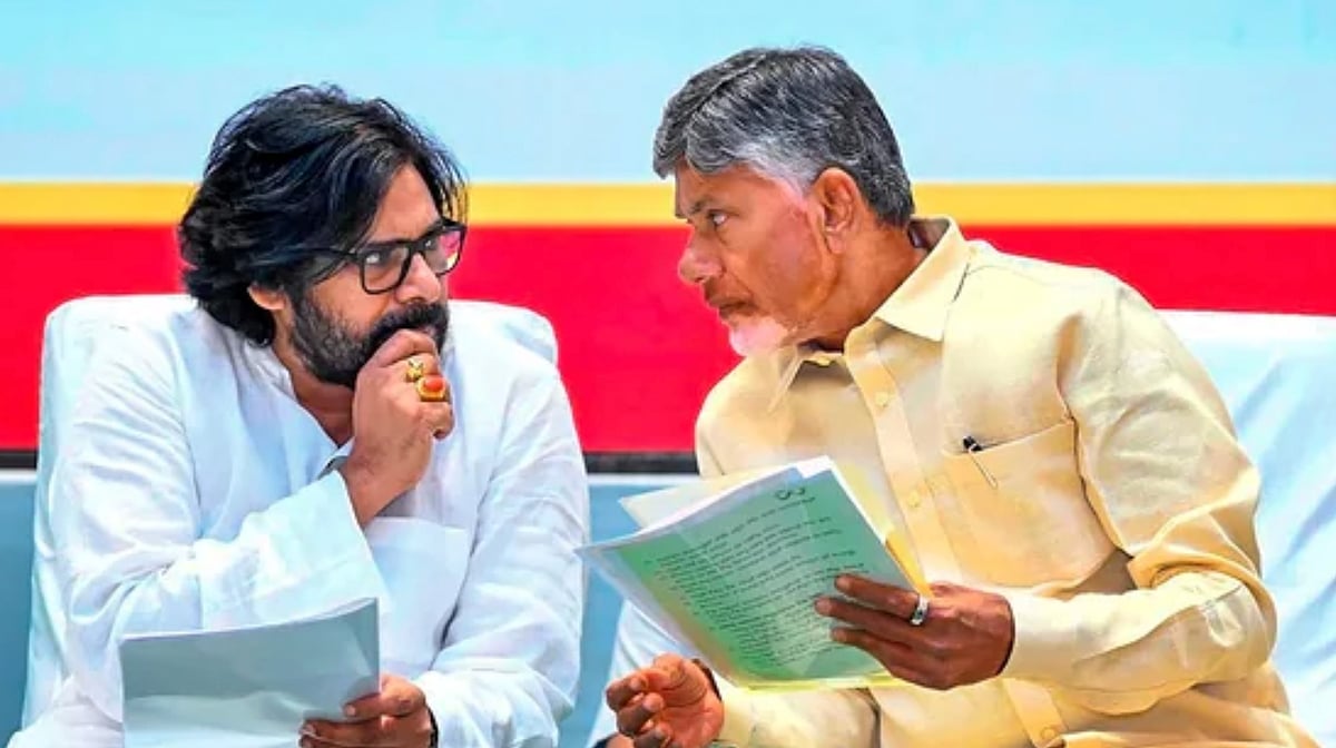 <div class="paragraphs"><p>Pawan Kalyan and N Chandrababu Naidu. Image used for representation only.</p></div>