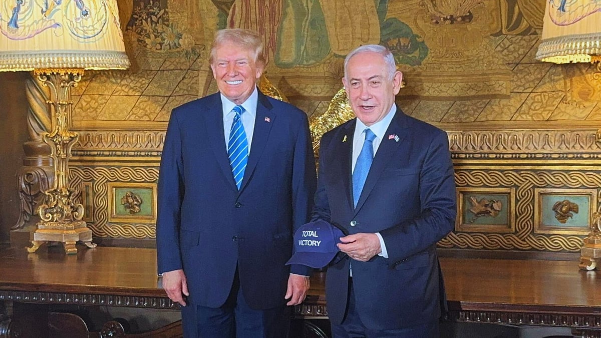 <div class="paragraphs"><p>Trump and Netanyahu. </p></div>