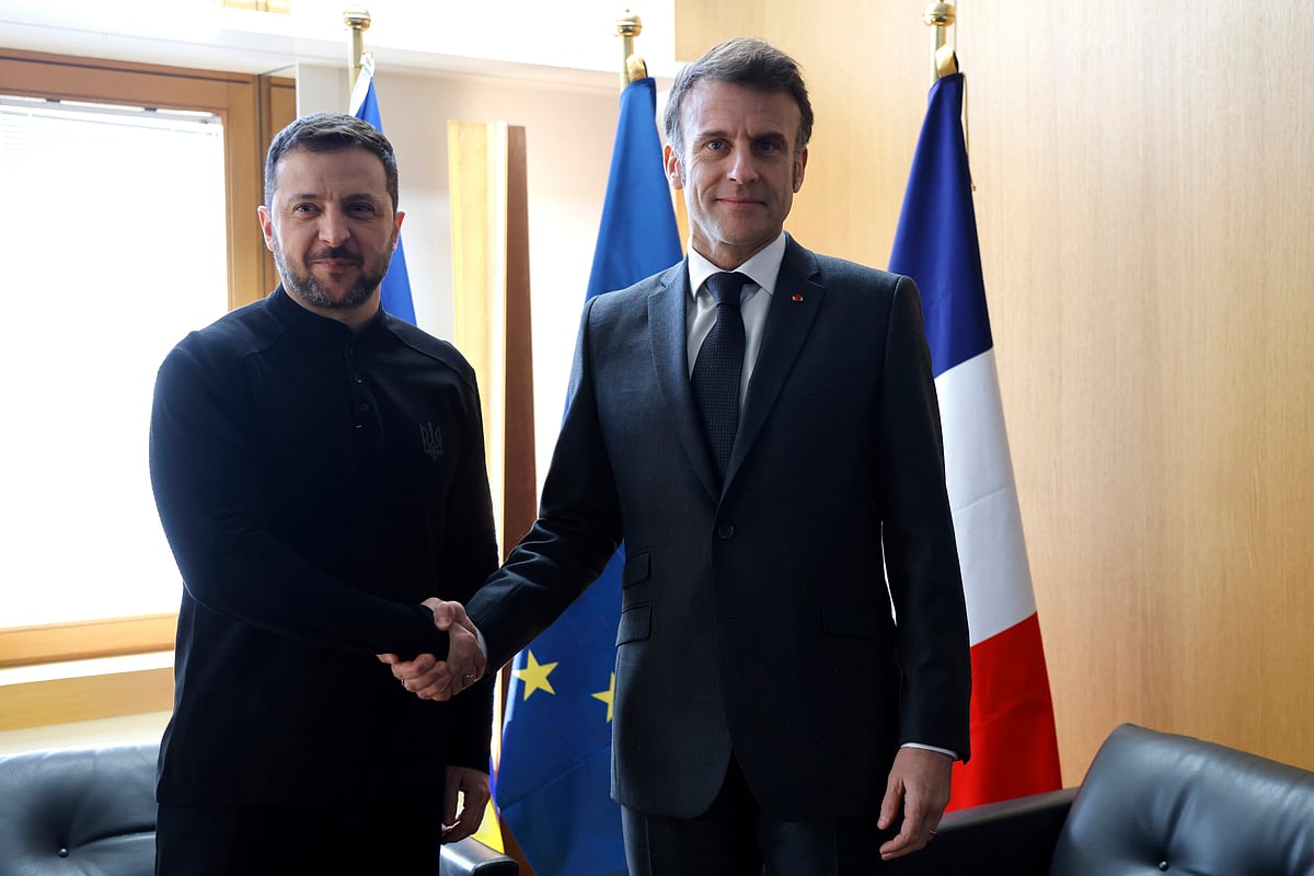 <div class="paragraphs"><p>Ukraine President Volodymyr Zelenskyy (left) meets French President Emmanuel Macron on the sidelines of the European Council to discuss continued support for Ukraine and European defense, in Brussels.</p></div>