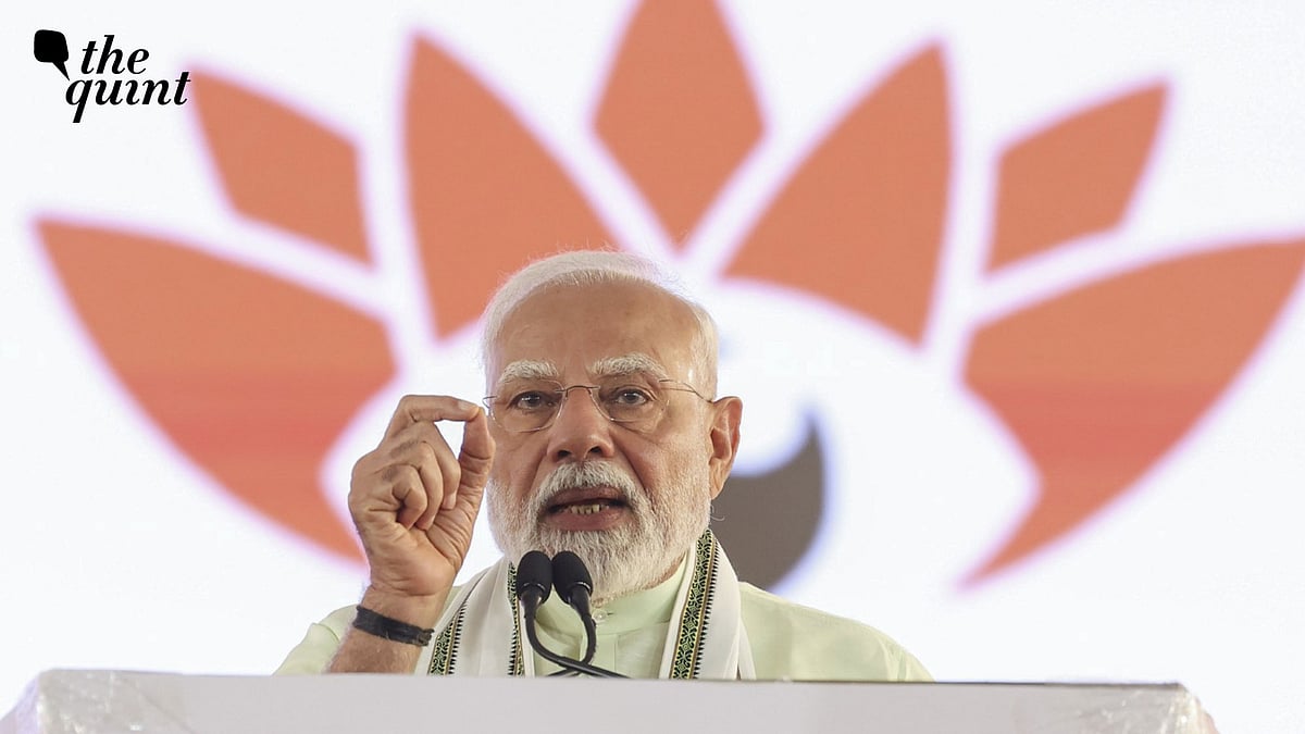 <div class="paragraphs"><p>PM Modi speaking at the inauguration of an eye centre in Nagpur, named after an RSS functionary. </p></div>