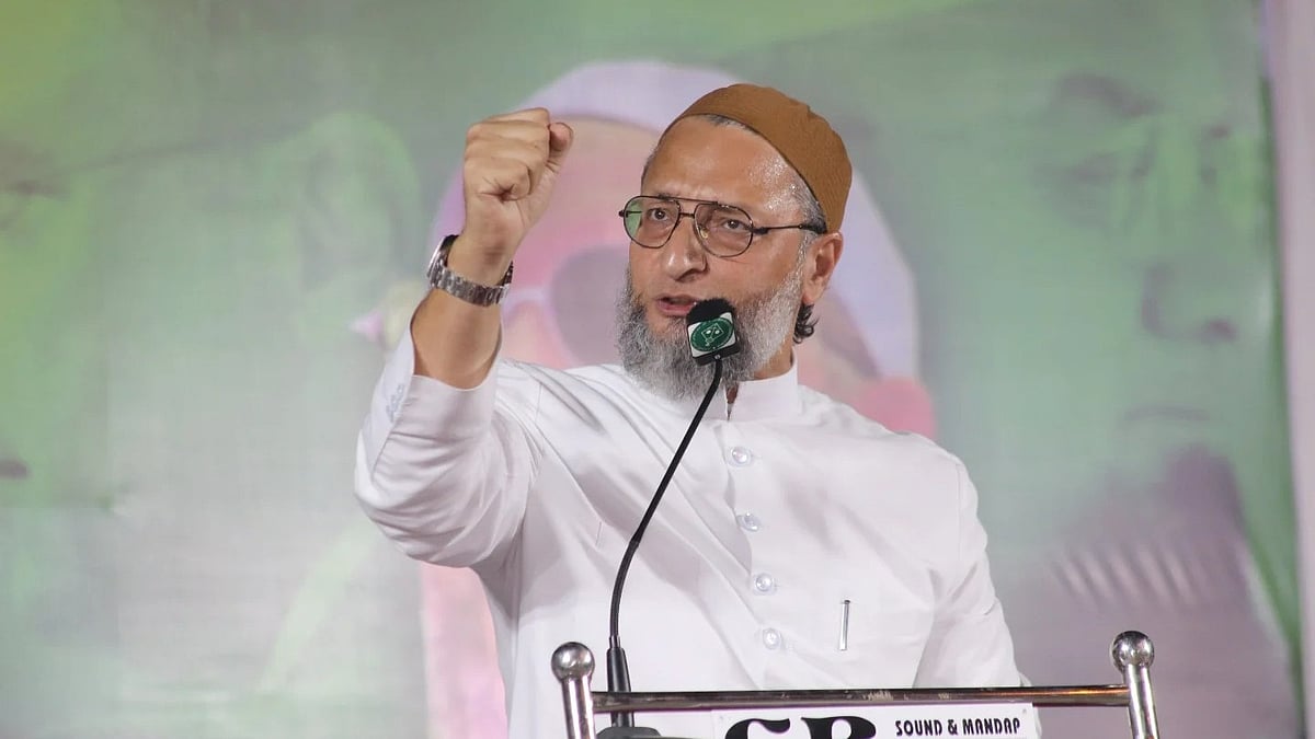 <div class="paragraphs"><p>Asaduddin Owaisi has spoken out strongly against Pakistan regarding the Pahalgam terror attack.</p></div>