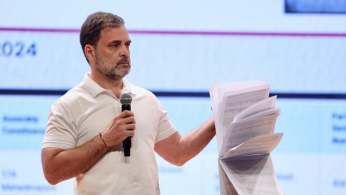 <div class="paragraphs"><p>Duplicate Voters, Fake Addresses: Rahul Gandhi's 'Vote Chori' Data Explained</p></div>