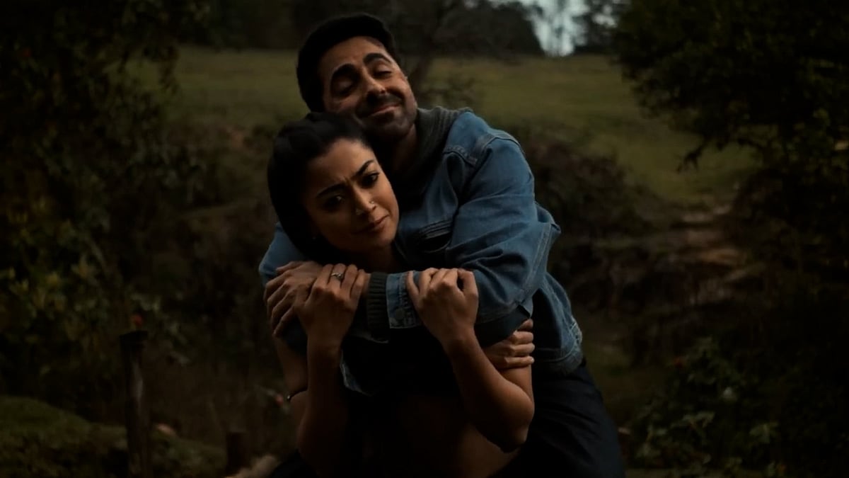 <div class="paragraphs"><p>Ayushmann Khurrana and Rashmika Mandanna in a still from <em>Thamma</em></p></div>