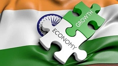 <div class="paragraphs"><p>अंतरराष्ट्रीय मुद्रा कोष (IMF) ने भारत की जीडीपी वृद्धि दर 2025-26 के लिए 7.3% और 2026-27 के लिए 6.4% रहने का अनुमान जताया है.</p></div>