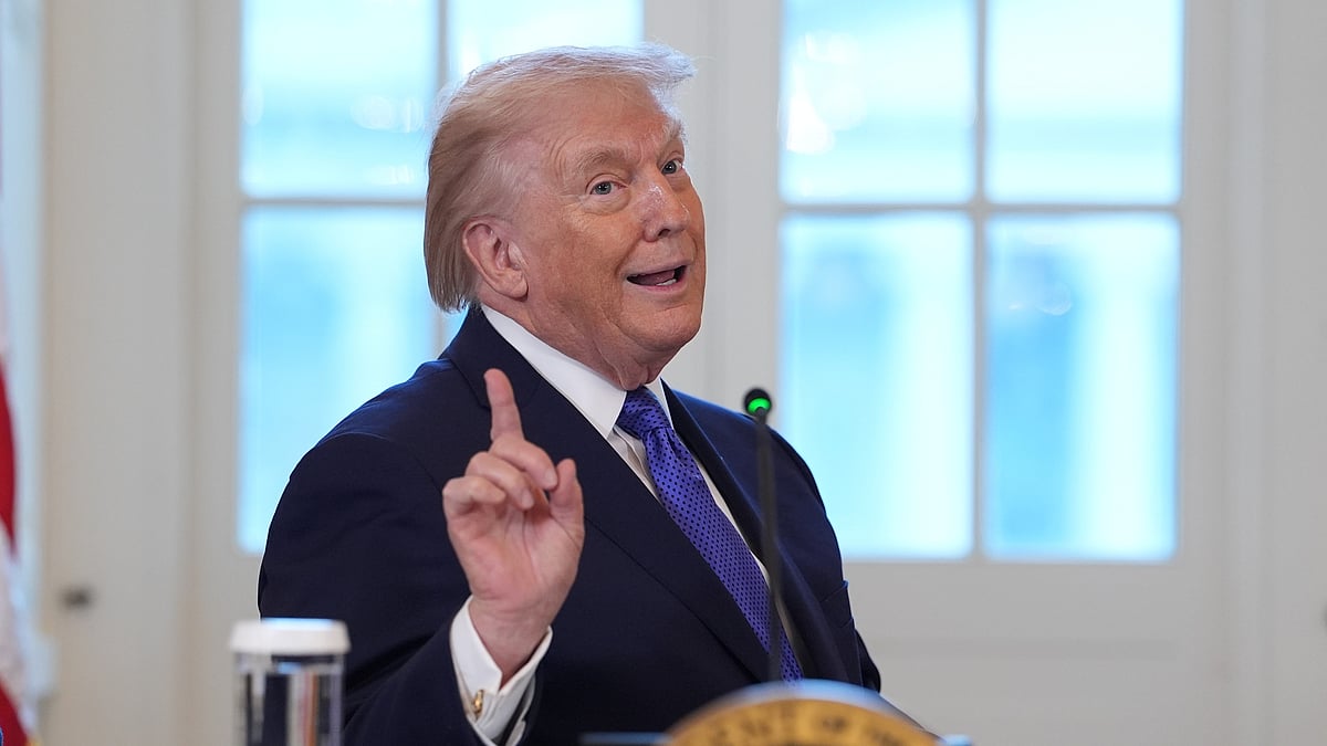 <div class="paragraphs"><p>Trump Confirms Iran’s Negotiation Outreach Amid Protest Crackdown</p></div>