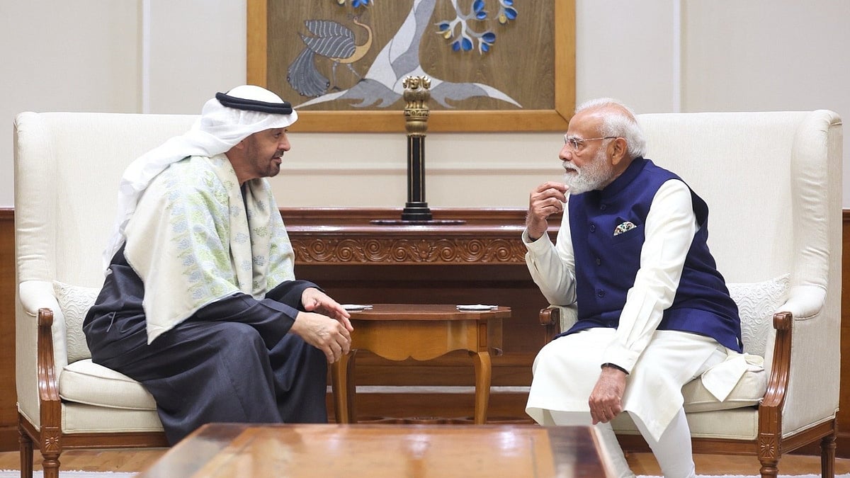 <div class="paragraphs"><p>PM Modi Talks Defence, AI in UAE President's Unusually Short Delhi Visit </p></div>