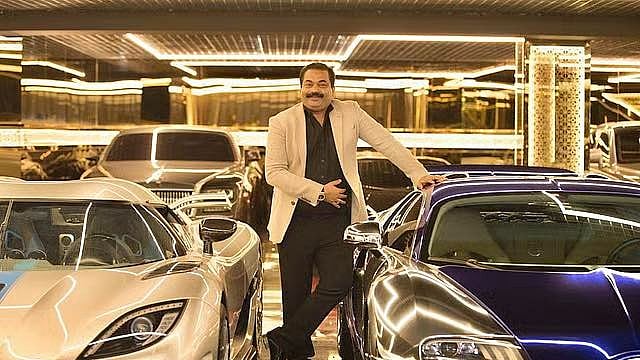 <div class="paragraphs"><p>Confident Group Chairman CJ Roy Dies Amid Income Tax Raid</p></div>