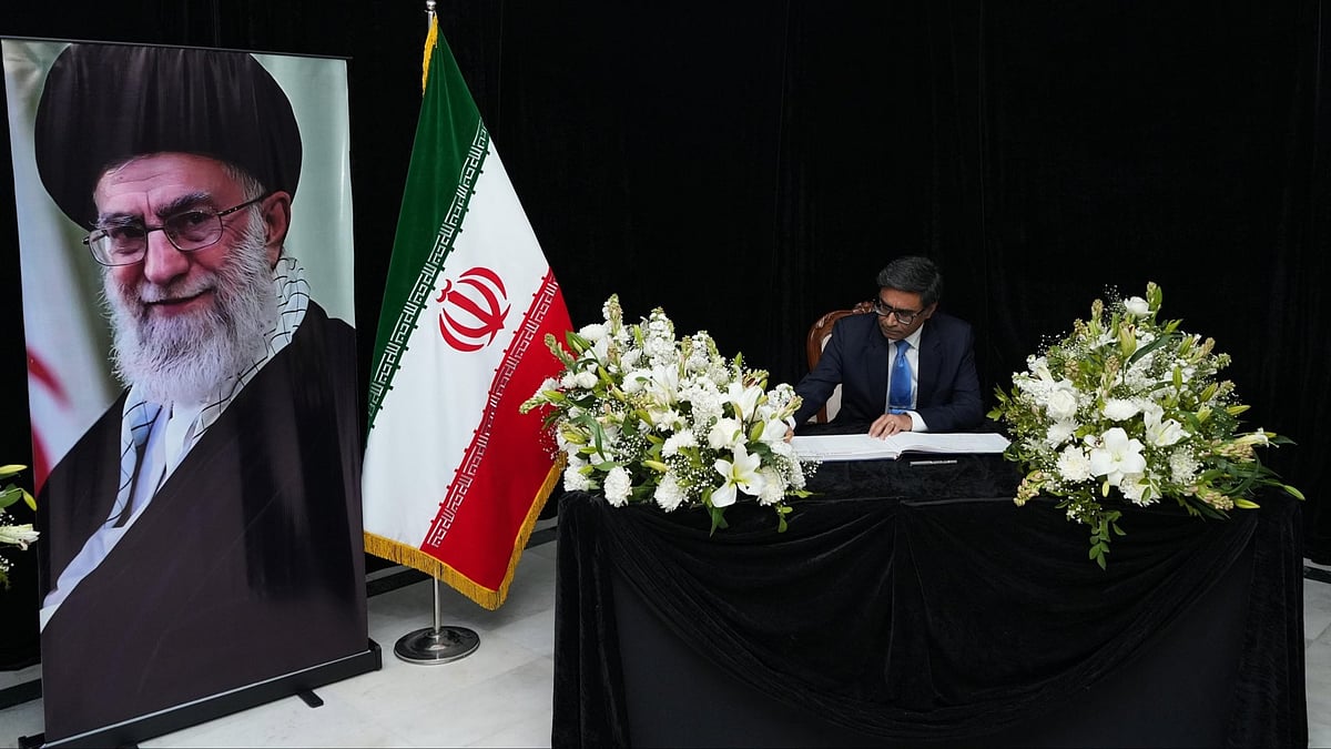 <div class="paragraphs"><p>India Condoles Khamenei 6 Days After US Killing, Jaishankar Dials Iran Minister</p></div>