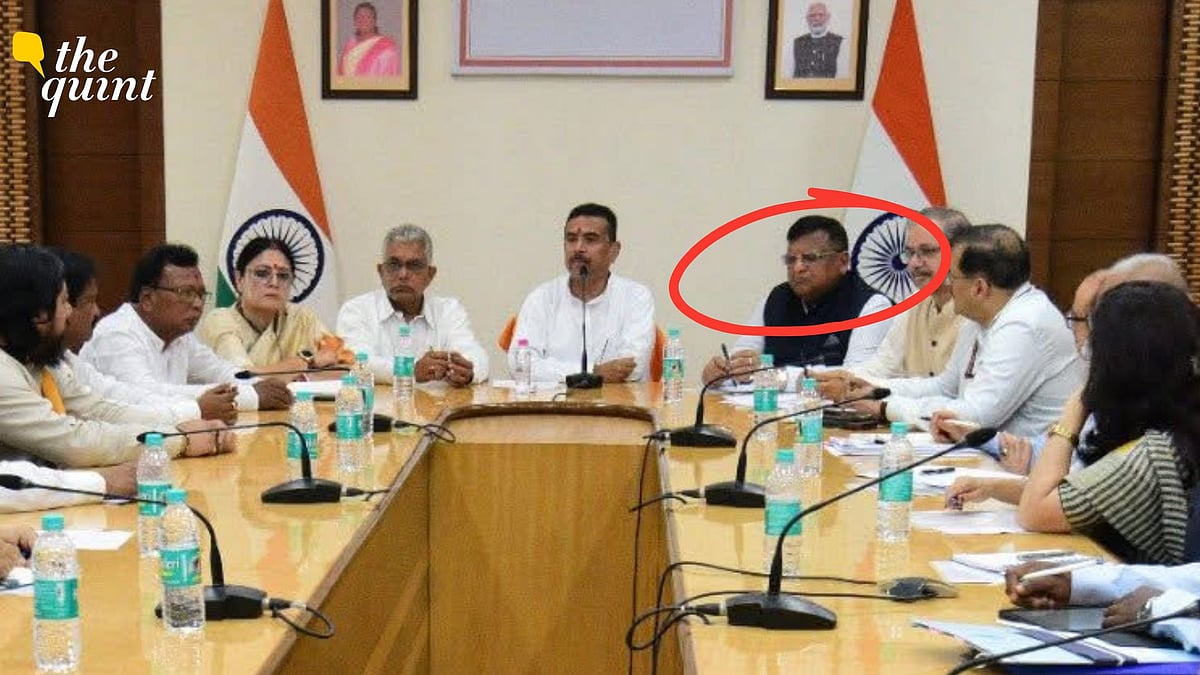 <div class="paragraphs"><p>In the photos, Agarwal is seen seated at the meeting chaired by Suvendu Adhikari. His presence has triggered speculation because his name has also been cited for the post of Chief Secretary in the new BJP-led government.</p></div>