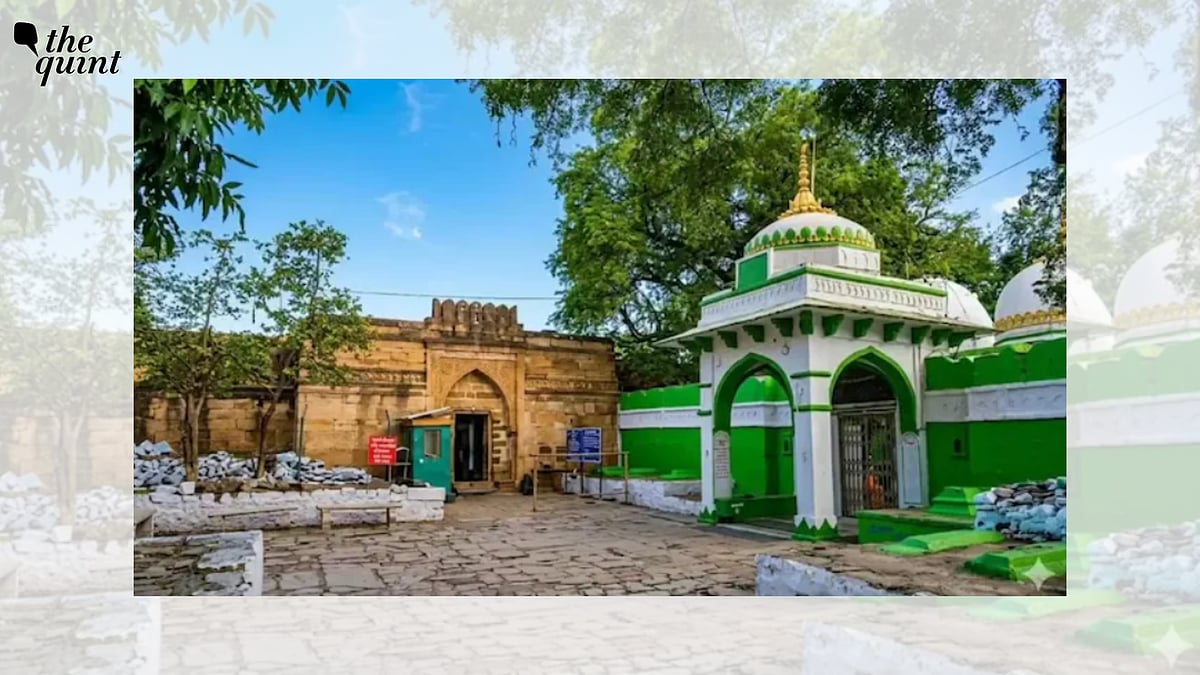 <div class="paragraphs"><p>Madhya Pradesh High Court Declares Bhojshala-Kamal Maula Mosque Site A Temple </p></div>