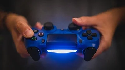 story-hero-img