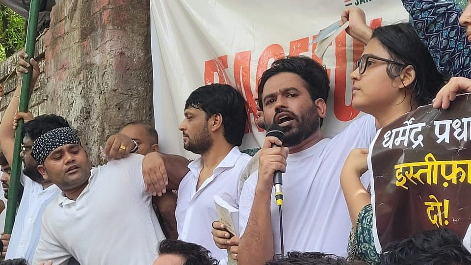 <div class="paragraphs"><p>(CJP is beginning its protest at Jantar Mantar in Delhi.&nbsp;</p></div>