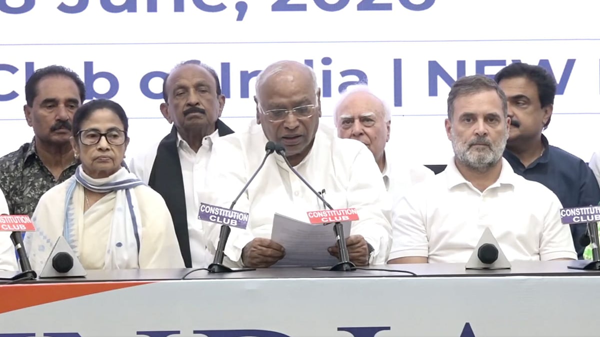 <div class="paragraphs"><p>The meeting included 25 political parties, with Thackeray and Soren joining virtually, said Congress President Kharge. However, AAP and DMK remained absent.</p></div>