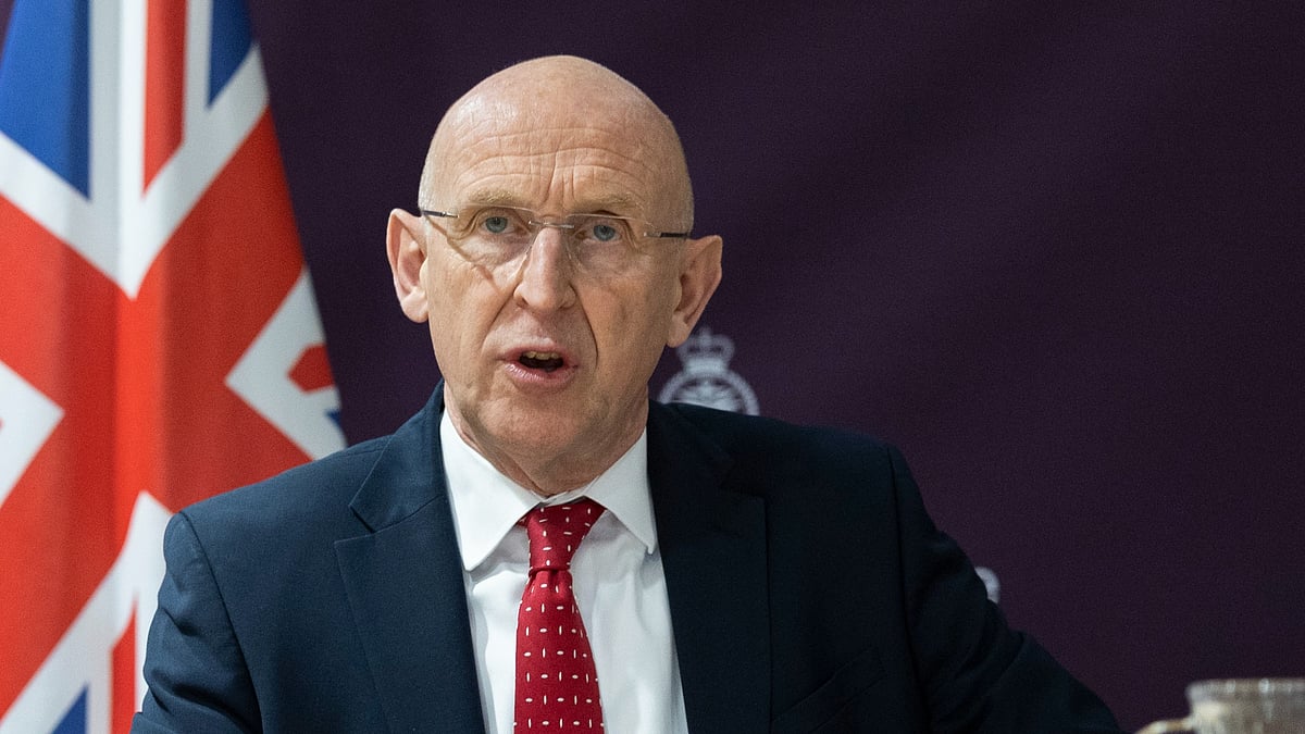 <div class="paragraphs"><p>John Healey.</p></div>