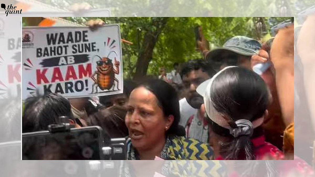 <div class="paragraphs"><p>Haryana Teacher Reinstated After Being Suspended Over CJP Protest</p></div>