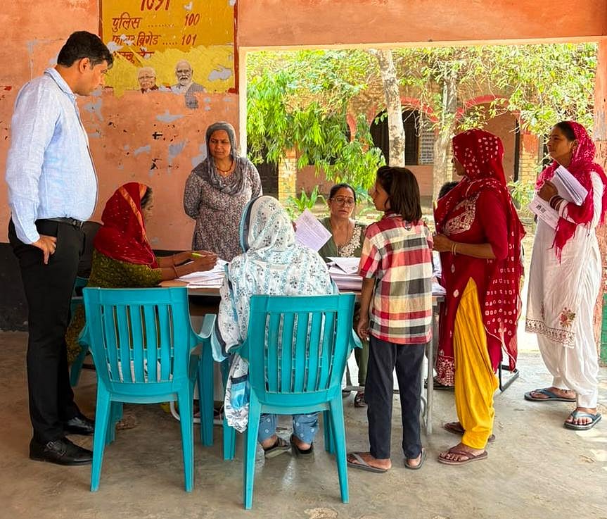<div class="paragraphs"><p>Haryana SIR: 33 Lakh Voters Face Deletion Risk; Faridabad, NCR Districts Top List</p></div>