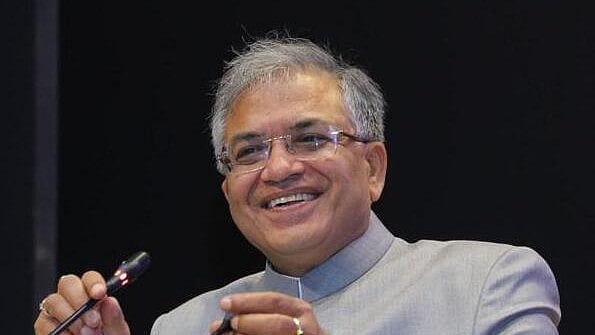 <div class="paragraphs"><p>'All Decisions Taken Unanimously': Election Commission on Dissent Allegations</p></div>