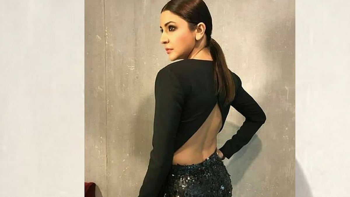 anushka sharma black dress Anushka Sharma