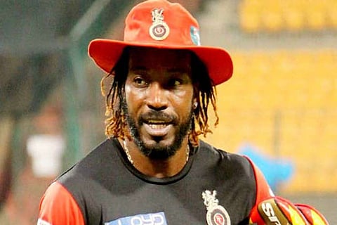 Gayle picks England as favourites to win Test series vs India