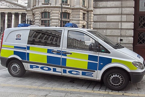 London police shoot woman, foil 'active terror plot' 