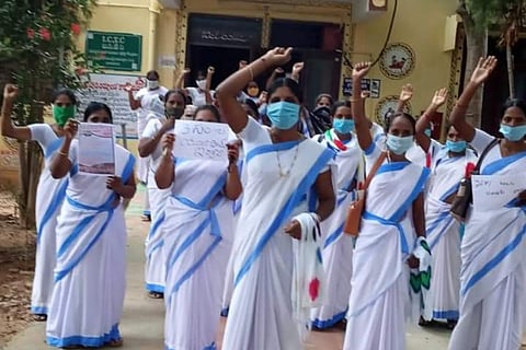 ASHA workers in Andhra Pradesh protest against the AP government's decision