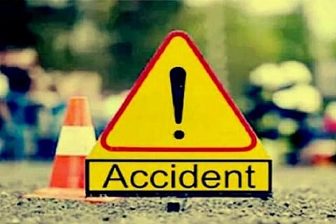 Driver dies after ambulance catches fire in Hyderabad 
