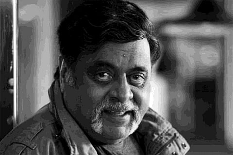 Rebel star Ambareesh's body to be kept at B'luru's Kanteerava Stadium for last respects