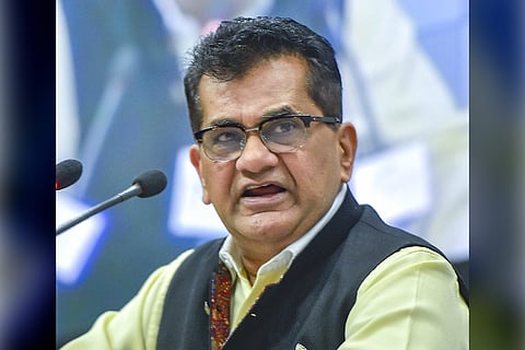 Blockchain can help solve logjam in courts: Niti Aayog CEO
