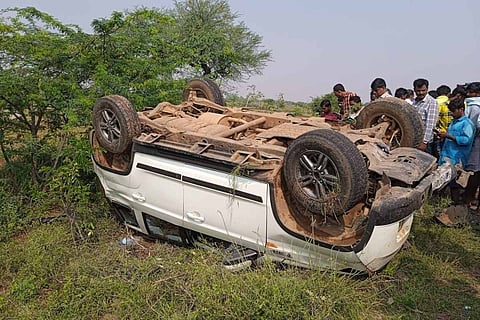 SUV rams auto in AP's Anantapur
